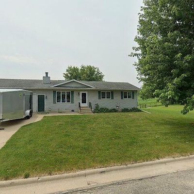 217 W Adams St, Caledonia, MN 55921