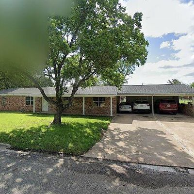 341 11 Th St, Somerville, TX 77879