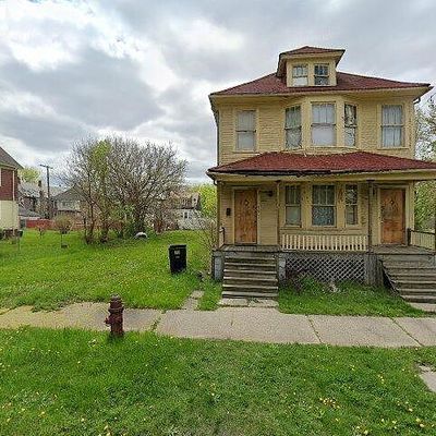 4043 Sheridan St, Detroit, MI 48214