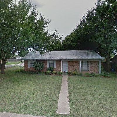 109 E Short St, Leonard, TX 75452