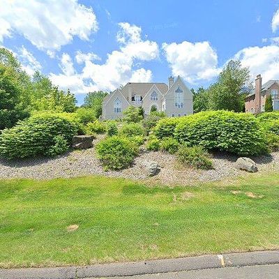 138 Balfour Dr, West Hartford, CT 06117