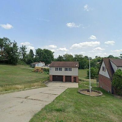 115 Hillview Rd, Clairton, PA 15025