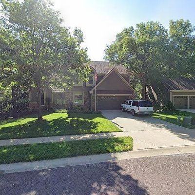 15621 Reeds St, Overland Park, KS 66223