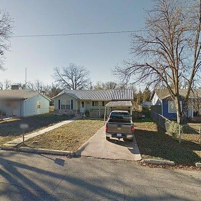 215 Lipan Dr, San Angelo, TX 76903