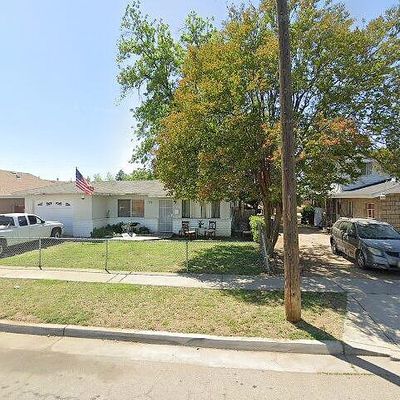 2320 S Ivy Ave, Fresno, CA 93706