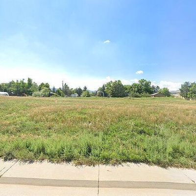 3275 S Newcombe St, Lakewood, CO 80227