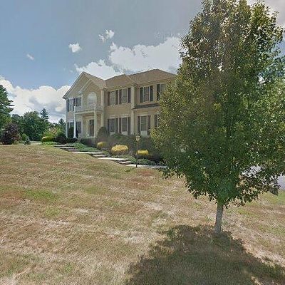 45 Avery Park Dr, North Andover, MA 01845
