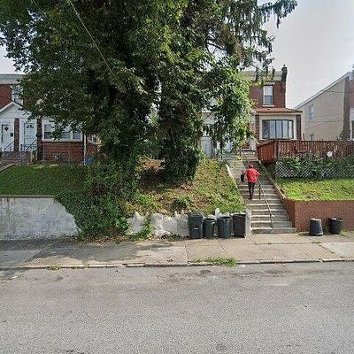 619 Walnut St, Darby, PA 19023