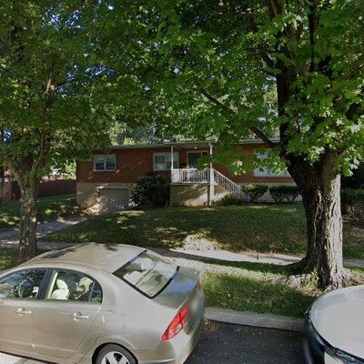 73 Woodland Rd, Reading, PA 19610