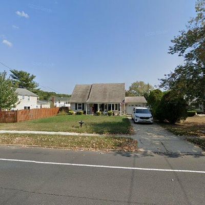 598 Lloyd Rd, Matawan, NJ 07747