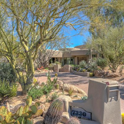 7330 E Arroyo Seco Rd, Scottsdale, AZ 85266