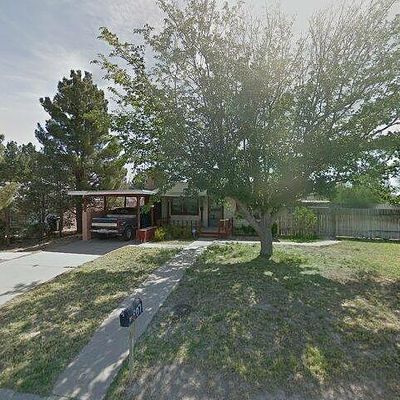 807 N Montana Ave, Roswell, NM 88201