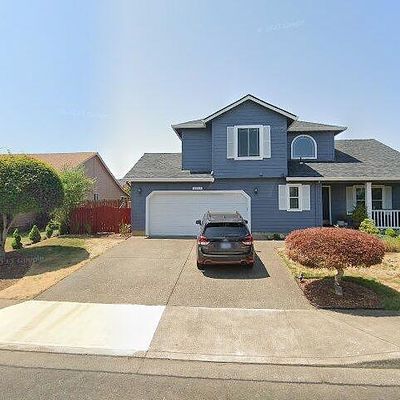 1243 Robert St, Woodburn, OR 97071