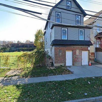 1828 Forest Ave, Staten Island, NY 10303