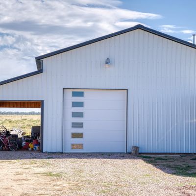 2 Iron Run Rd, Moorcroft, WY 82721