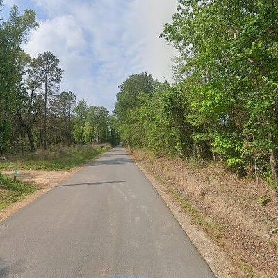 201 N Butch Arther Rd, Coldspring, TX 77331