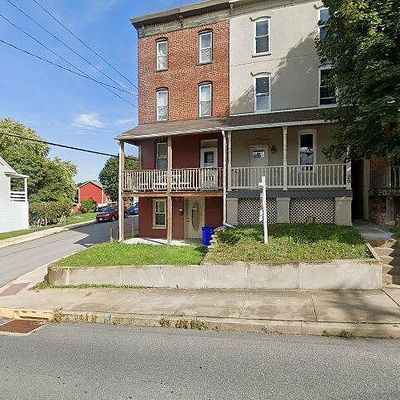 31 N Pleasant Ave, Dallastown, PA 17313