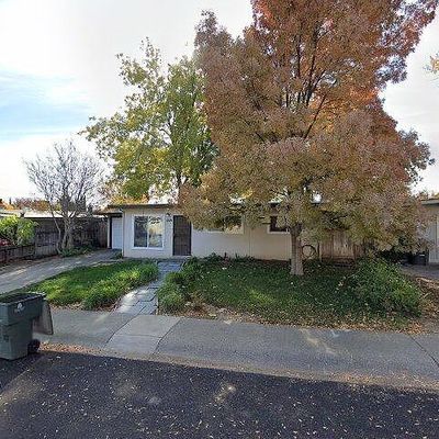 389 Grape St, Vacaville, CA 95688