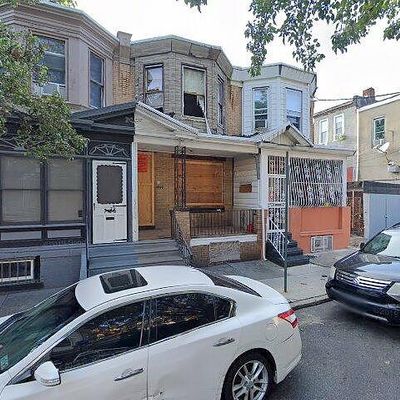 3356 Malta St, Philadelphia, PA 19134