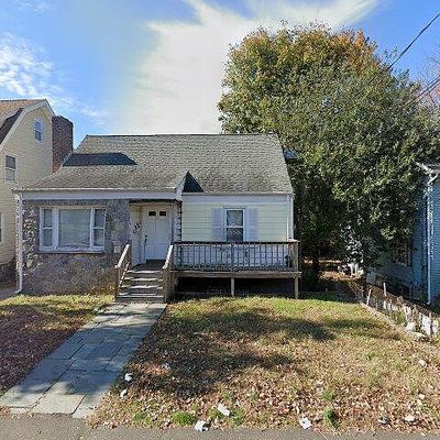 51 Soundview Ave, Stamford, CT 06902