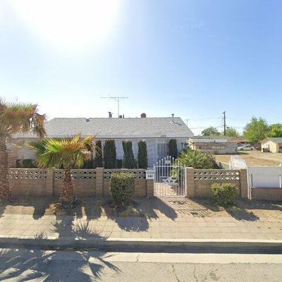 45027 Division St, Lancaster, CA 93535