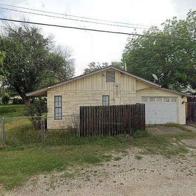 15430 Main St, Lytle, TX 78052