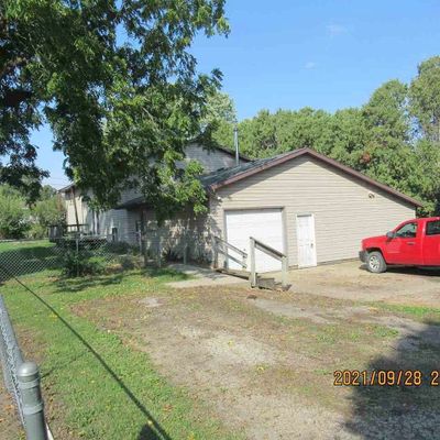 201 2 Nd Ave, Stanwood, IA 52337