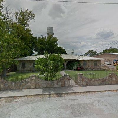 203 N Ann St, Brackettville, TX 78832