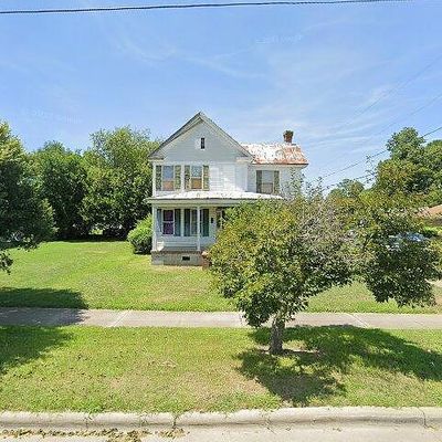 313 N Oakum St, Edenton, NC 27932