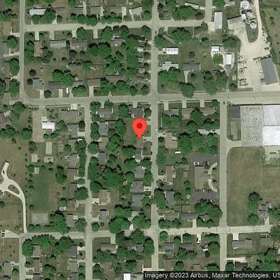 1324 N 4 Th St, Manchester, IA 52057