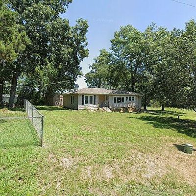 14367 Vineland Rd, De Soto, MO 63020