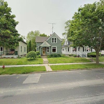 2110 N 8 Th St, Sheboygan, WI 53081