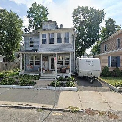 18 Rufus St, Ansonia, CT 06401