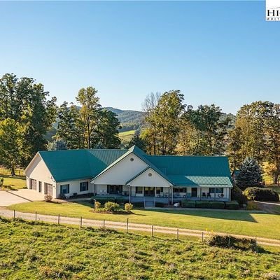 356 Irwin Farm Ln, Sparta, NC 28675