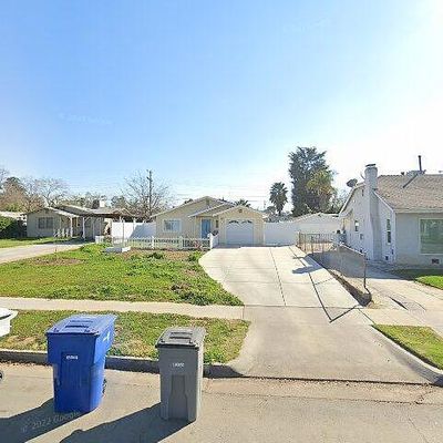 532 E Fountain Way, Fresno, CA 93704