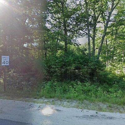 63 Chadbourne Rd, Standish, ME 04084