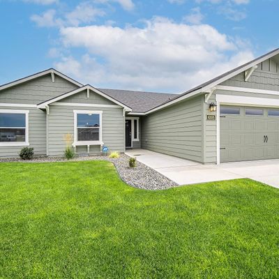 6305 Nauvoo Ln, Pasco, WA 99301