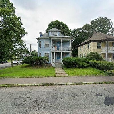 68 Ash St, Brockton, MA 02301