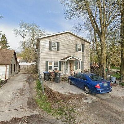 9110 Elizabeth St, Whitmore Lake, MI 48189