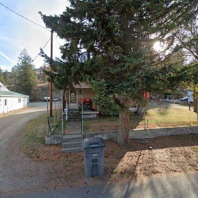 8 S Main St, Curlew, WA 99118