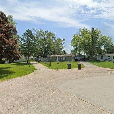 9315 Jonathan Ct, Caledonia, WI 53108