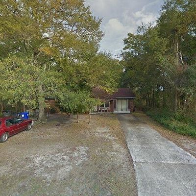 1002 N Caswell Ave, Southport, NC 28461