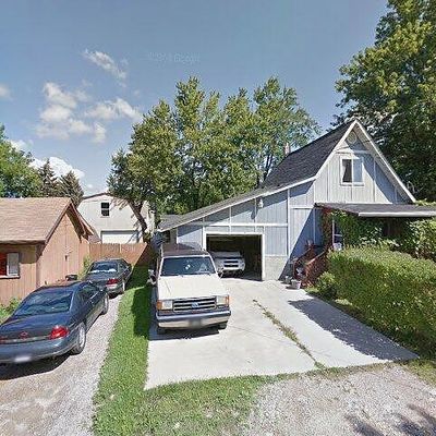 1045 Harriet St, Mount Morris, MI 48458