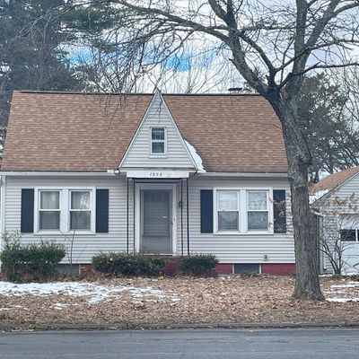 1208 Berkshire Ave, Indian Orchard, MA 01151