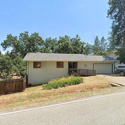 12151 Francis Dr, Grass Valley, CA 95949