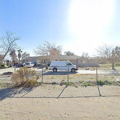 12253 Riggins Rd, Phelan, CA 92371