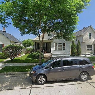 1321 Grove Ave, Racine, WI 53405