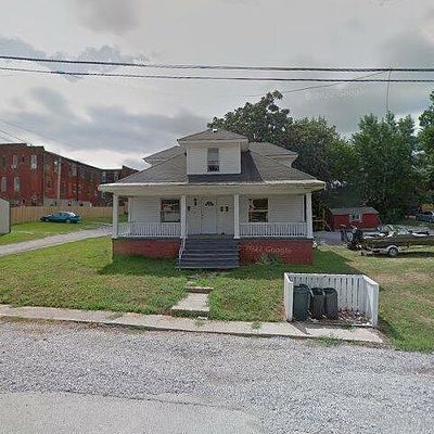 111 N Virginia St, Carrollton, MO 64633