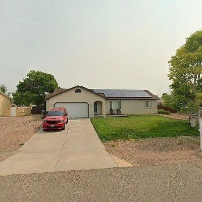 113 E Bond Dr, Pueblo, CO 81007