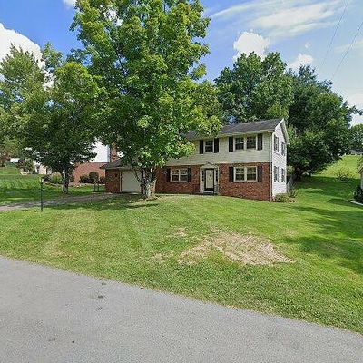 120 Valley Dr, Bridgeport, WV 26330